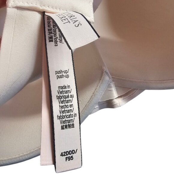 Victoria's Secret Push Up Bra, Pale Pink, Plus Size, Large Cup, Size 42DDD - Picture 5 of 5